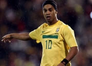 世界杯2026-世界杯B组惊现巴雷拉时刻！斯洛伐克2-1力克泰国，中场核心独造两球封神